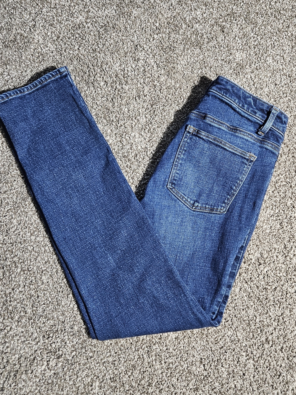 Talbots Women’s Size 2 Straight Leg Fit Blue Denim Jeans Mid Rise Medium Wash